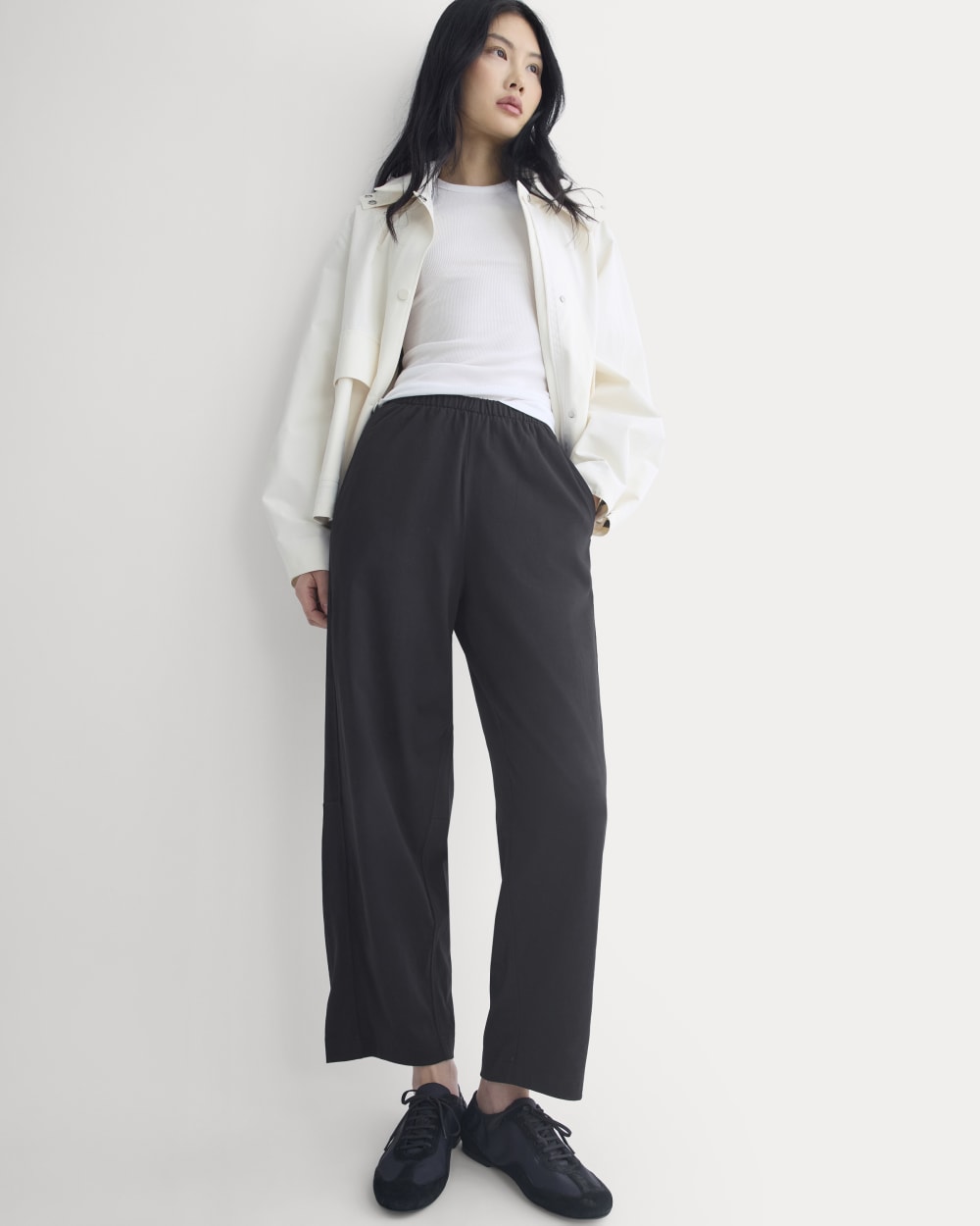 Weekend Track Pant in Black — detail view