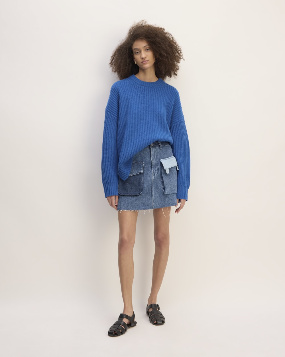 The Everlane x Marques' Almeida Oversized Cashmere Crew in Lapis Blue — detail view