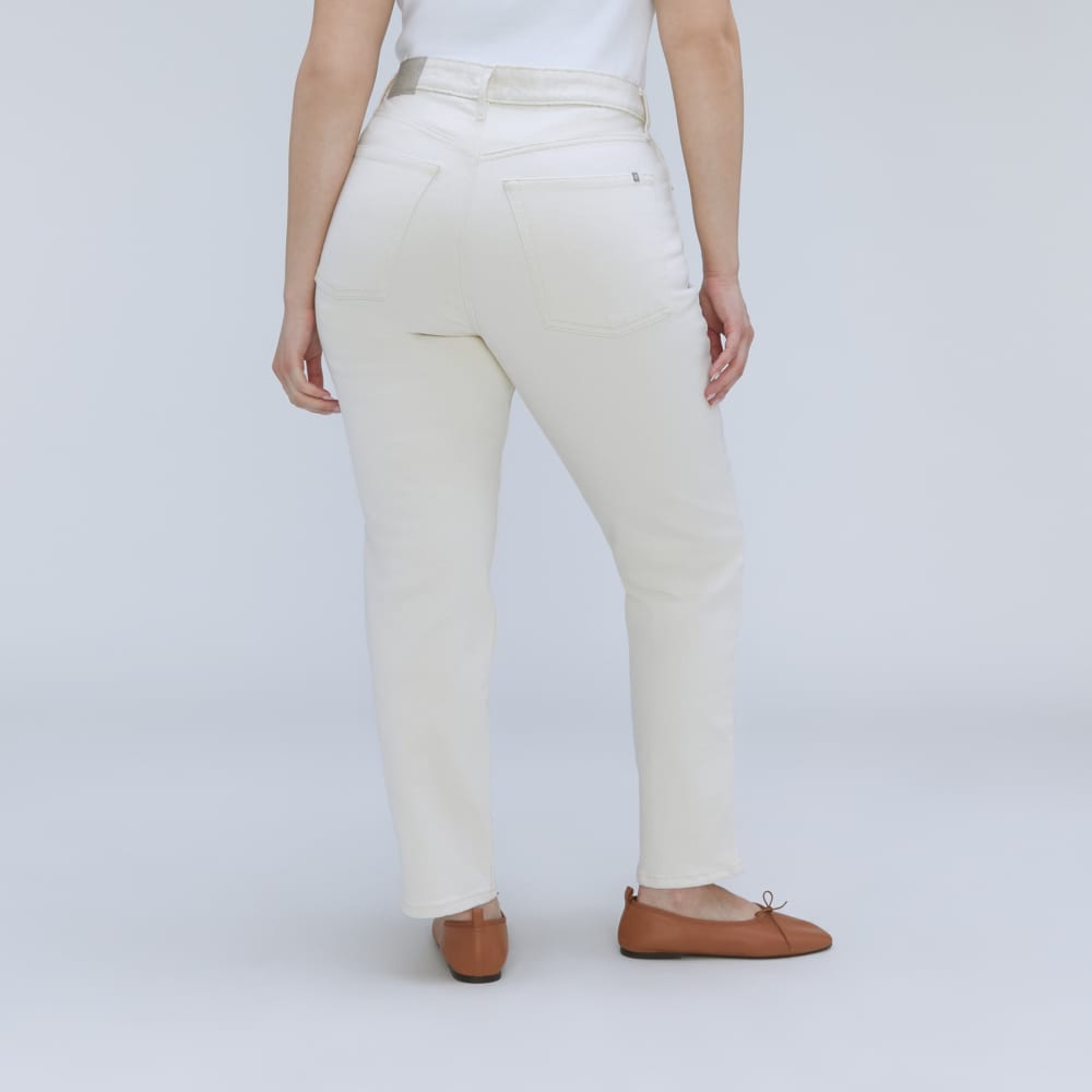 The Cheeky Hourglass Jean in Ecru — detail view