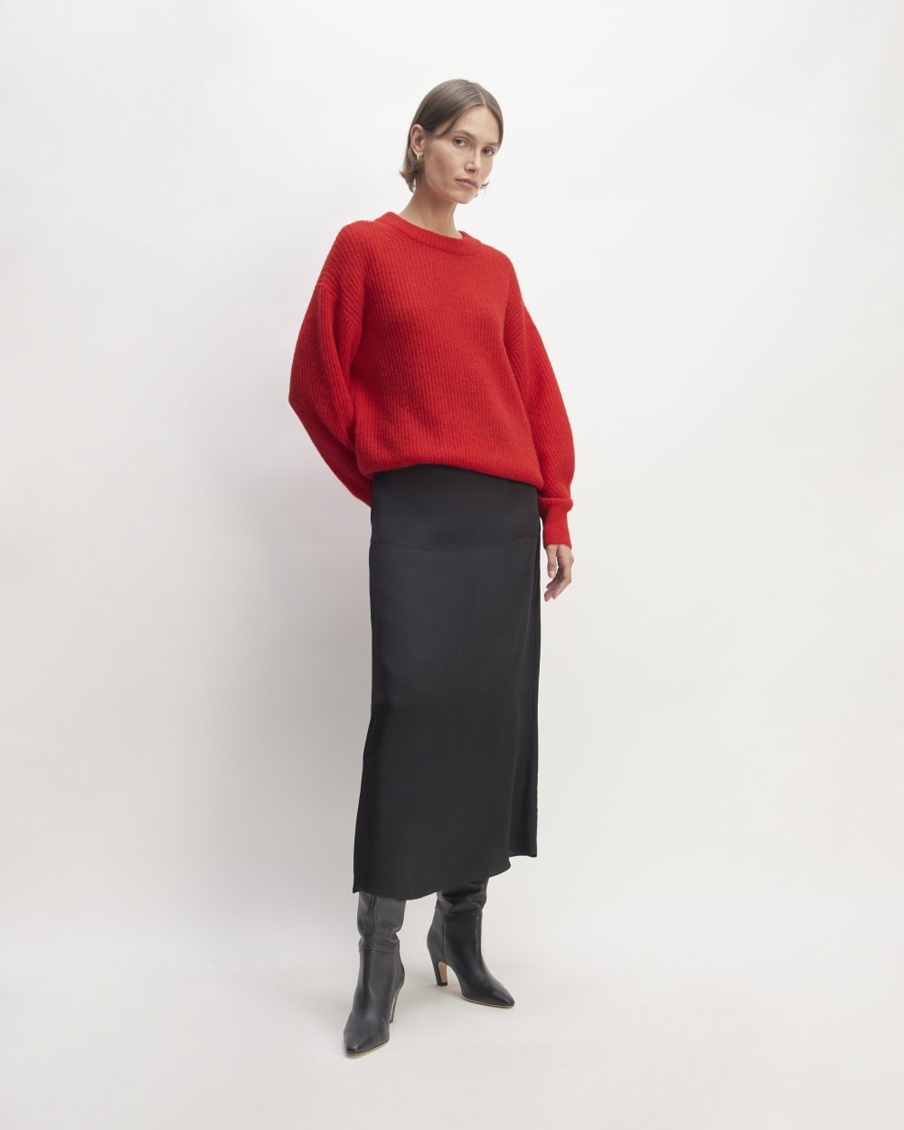 The Cocoon Crew in Alpaca in Classic Red — detail view