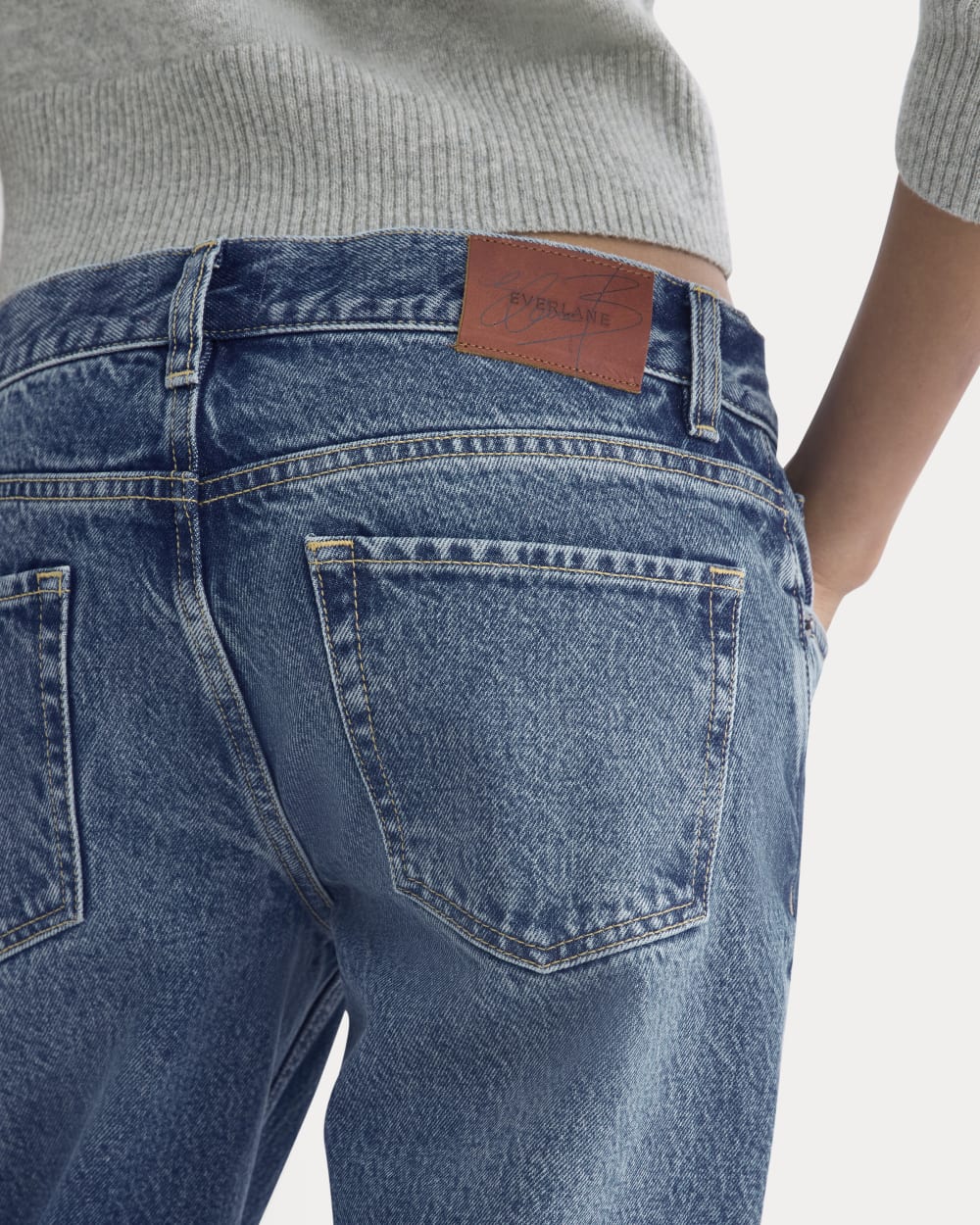 Everlane x Elena Bonvicini La Brea Low-Rise Baggy Jean in Blue Bird Indigo — detail view