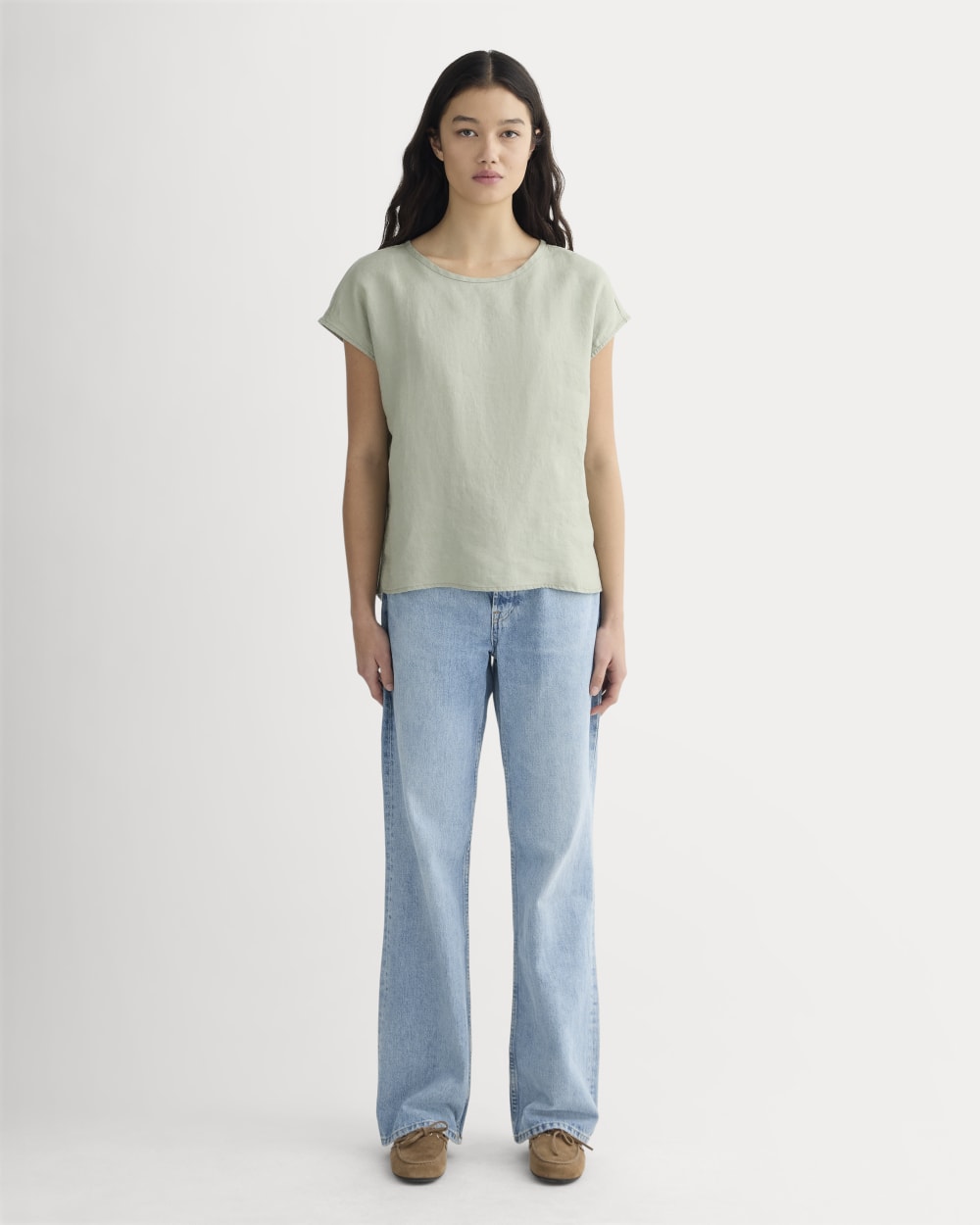The Muscle Top in Linen in Seagrass — detail view