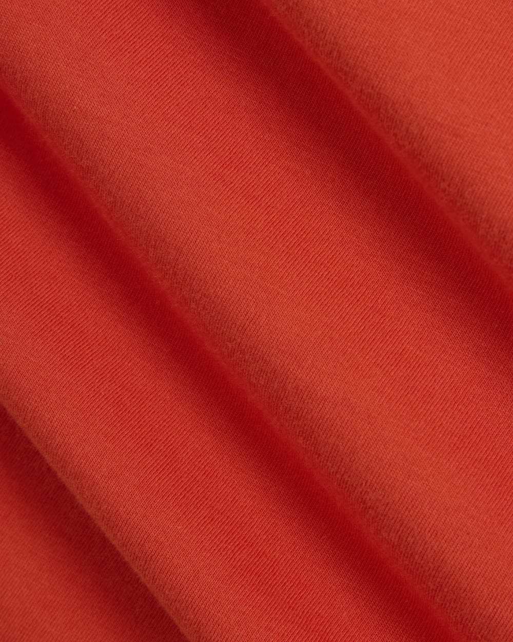 The Box-Cut Tee in Essential Cotton in Poppy Red — detail view