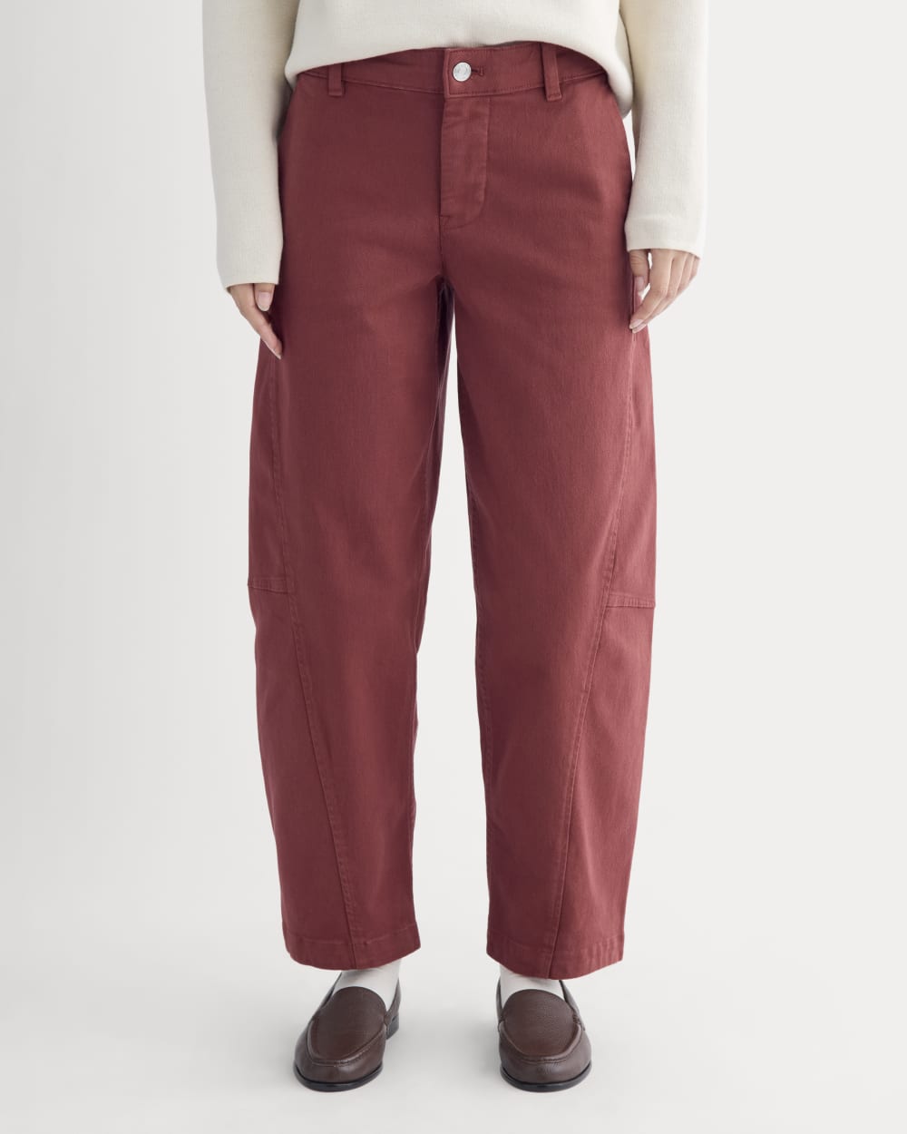 Twisted Seam Barrel Pant in Henna Red — detail view