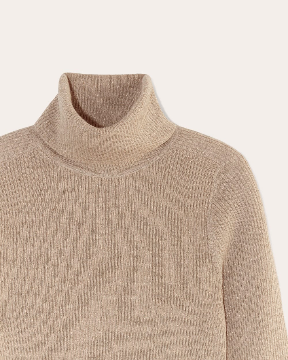 The Turtleneck in Lurex Merino in Gold — detail view