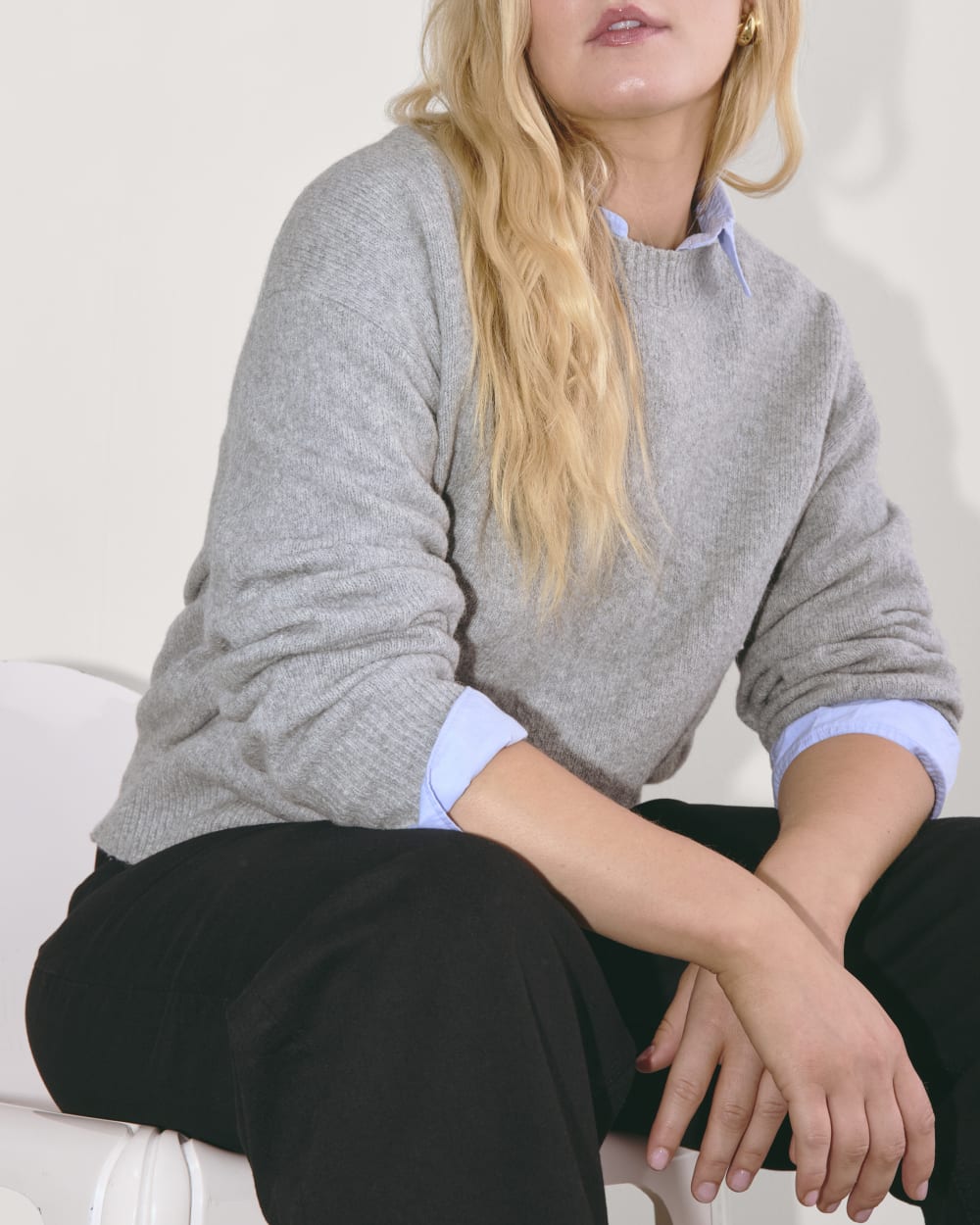 The Cocoon Crew in Plush Cotton in Heathered Grey — detail view