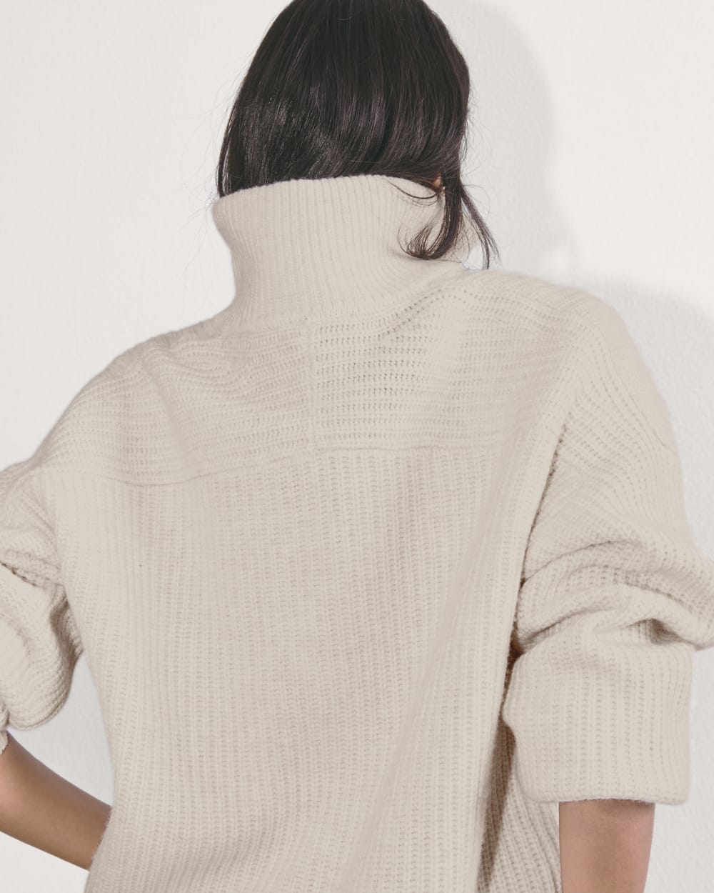 The Half-Zip Sweater in Luxe Merino in Heathered Oat — detail view