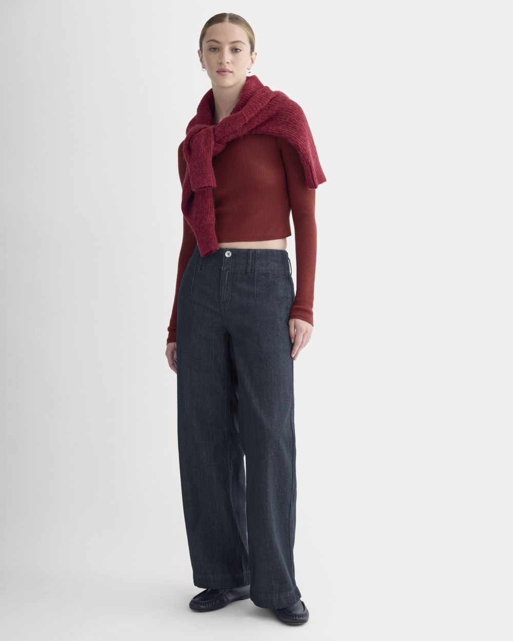 The Cropped Crew Top in Ultrafine Merino in Merlot — detail view
