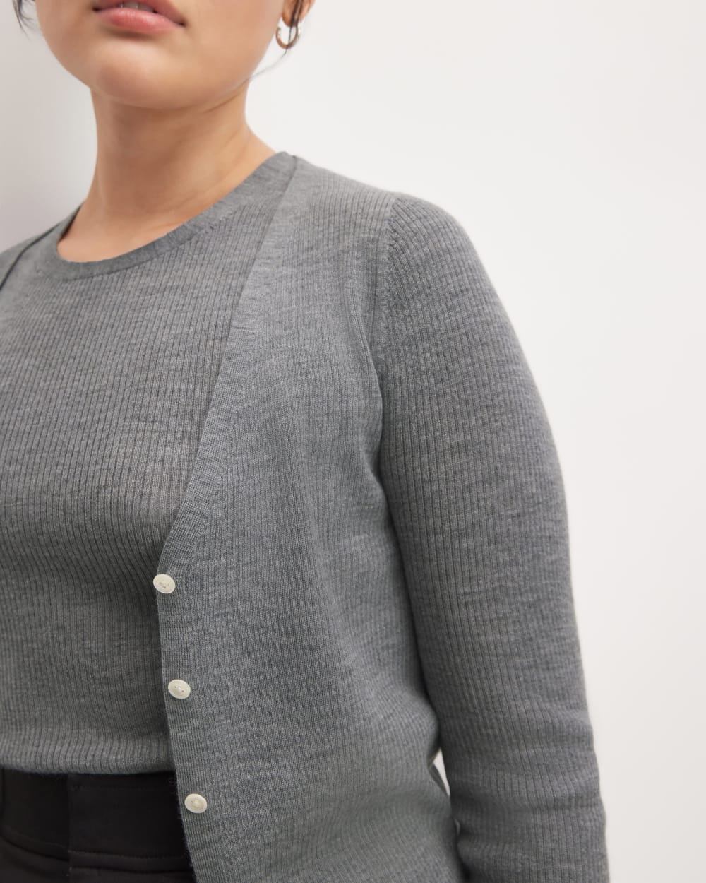 The Cardigan in Ultrasoft Merino in Heather Mid Grey — detail view