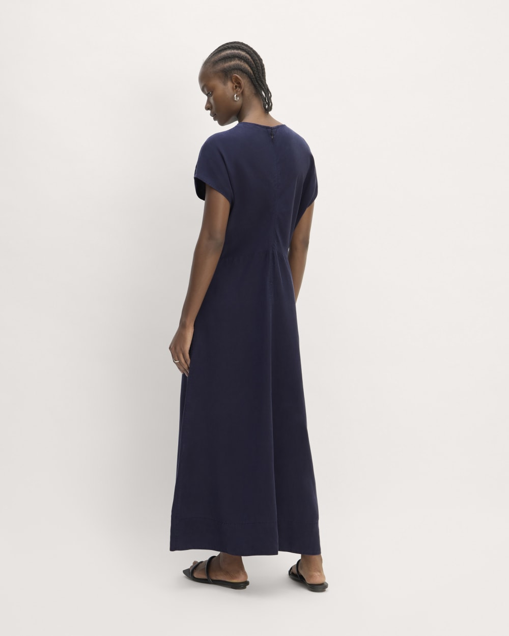 The TENCEL™ Short-Sleeve Midi Dress in Navy — detail view
