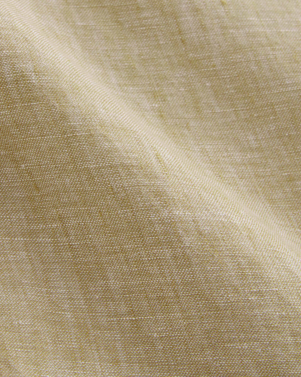 The Must-Have Shirt in Linen in Cornstalk Chambray — detail view