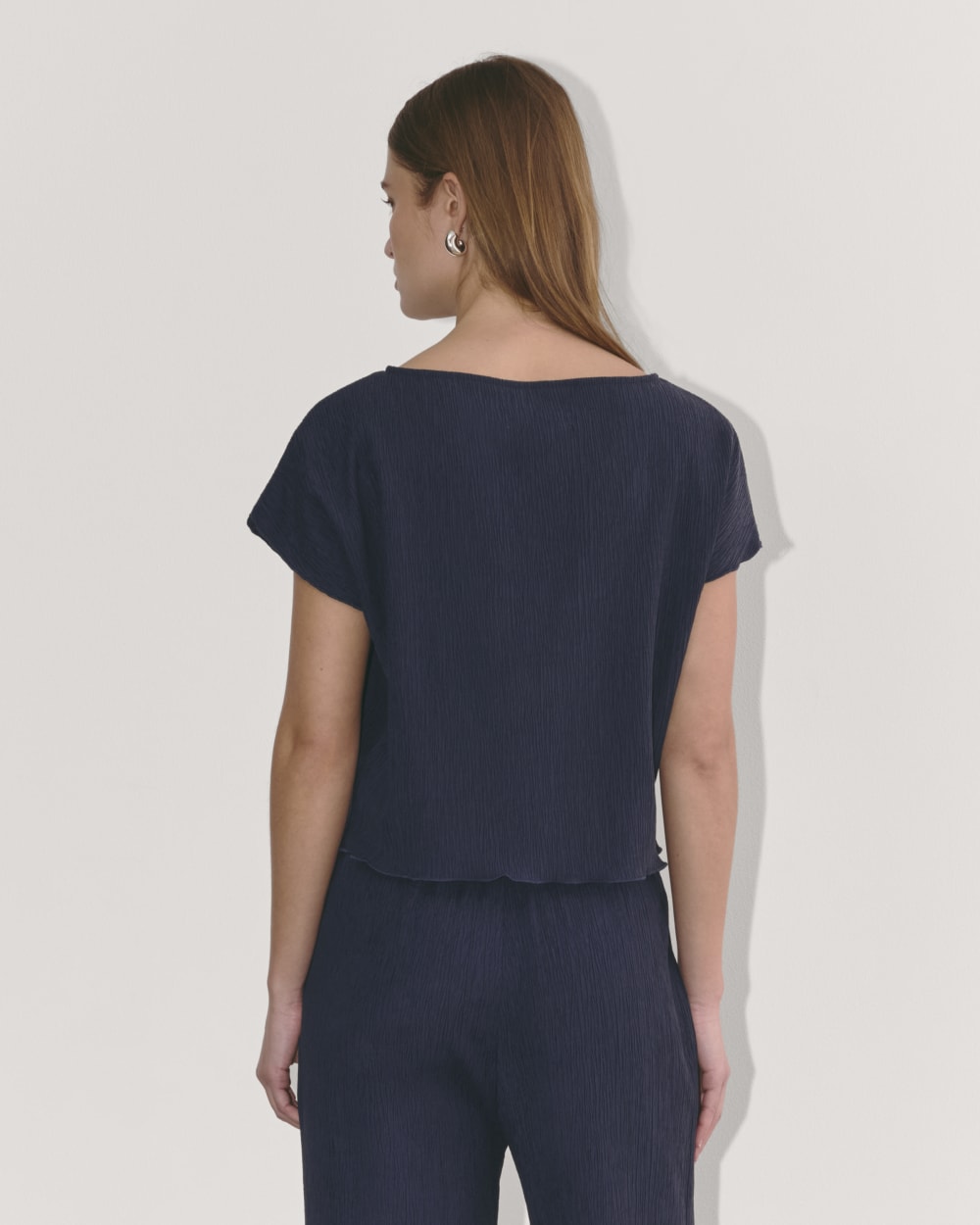 The Crinkle Top in Navy — detail view