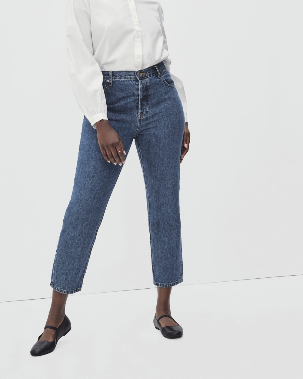 The '90s Cheeky Hourglass Jean in Medium Blue Wash — detail view