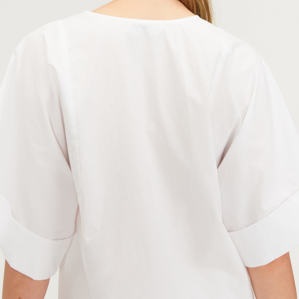 The Poplin Tunic in White — detail view
