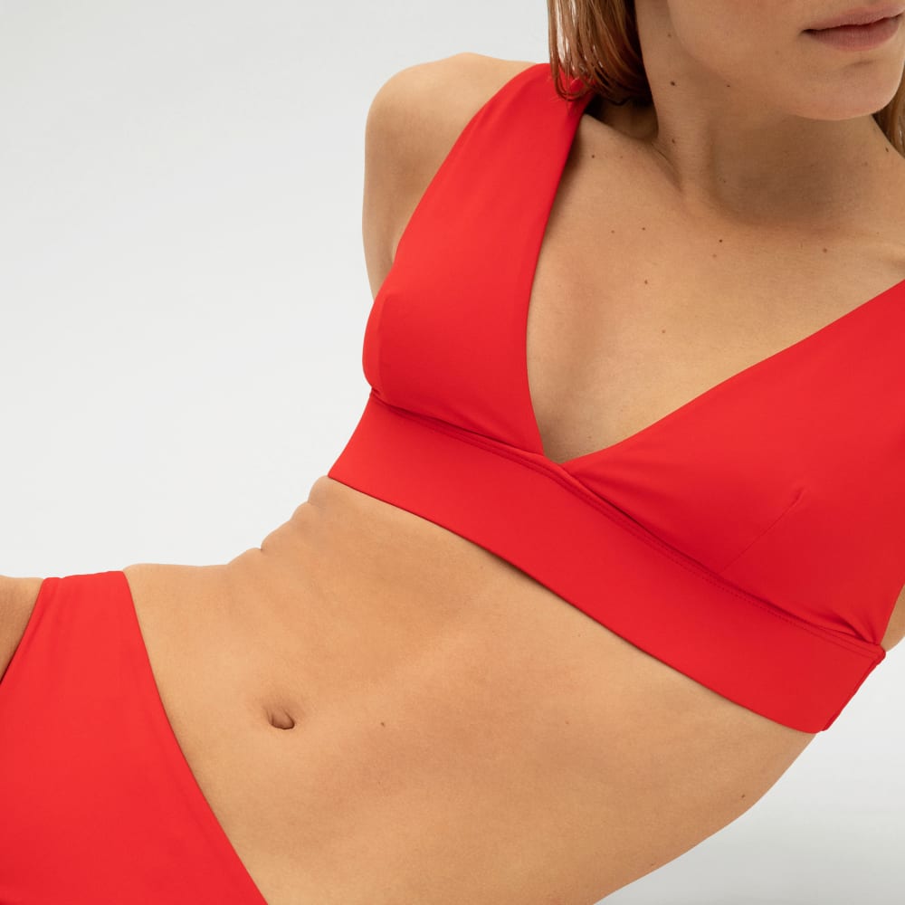 The Triangle Bikini Top in Bright Red — detail view
