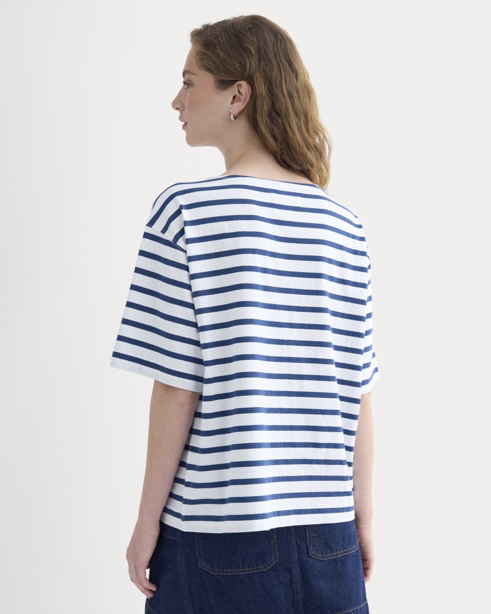 Mariner Tee in White/Estate Blue — detail view