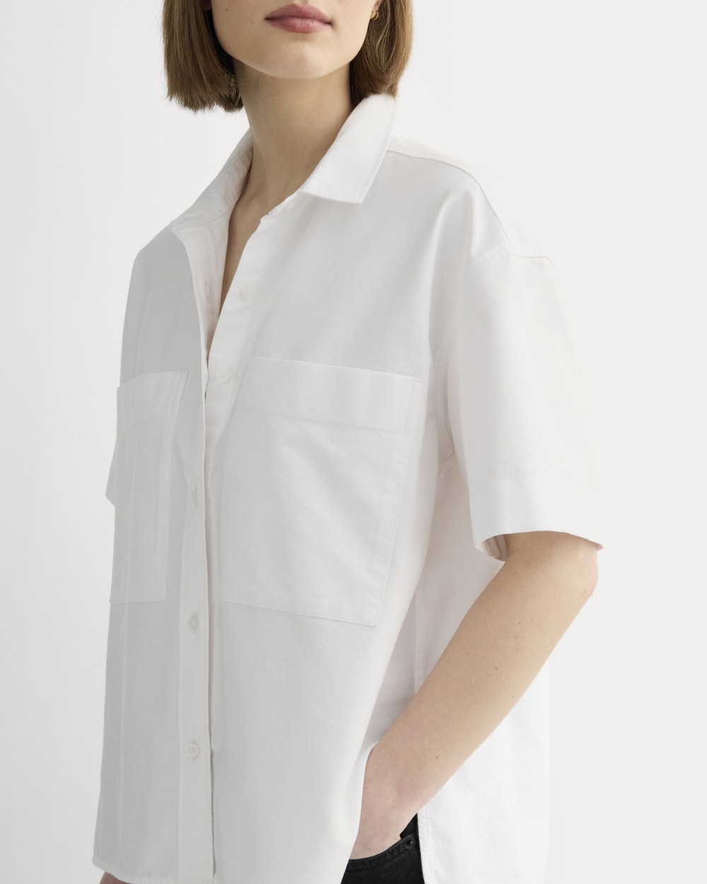 The Short-Sleeve Boxy Oxford in White — detail view