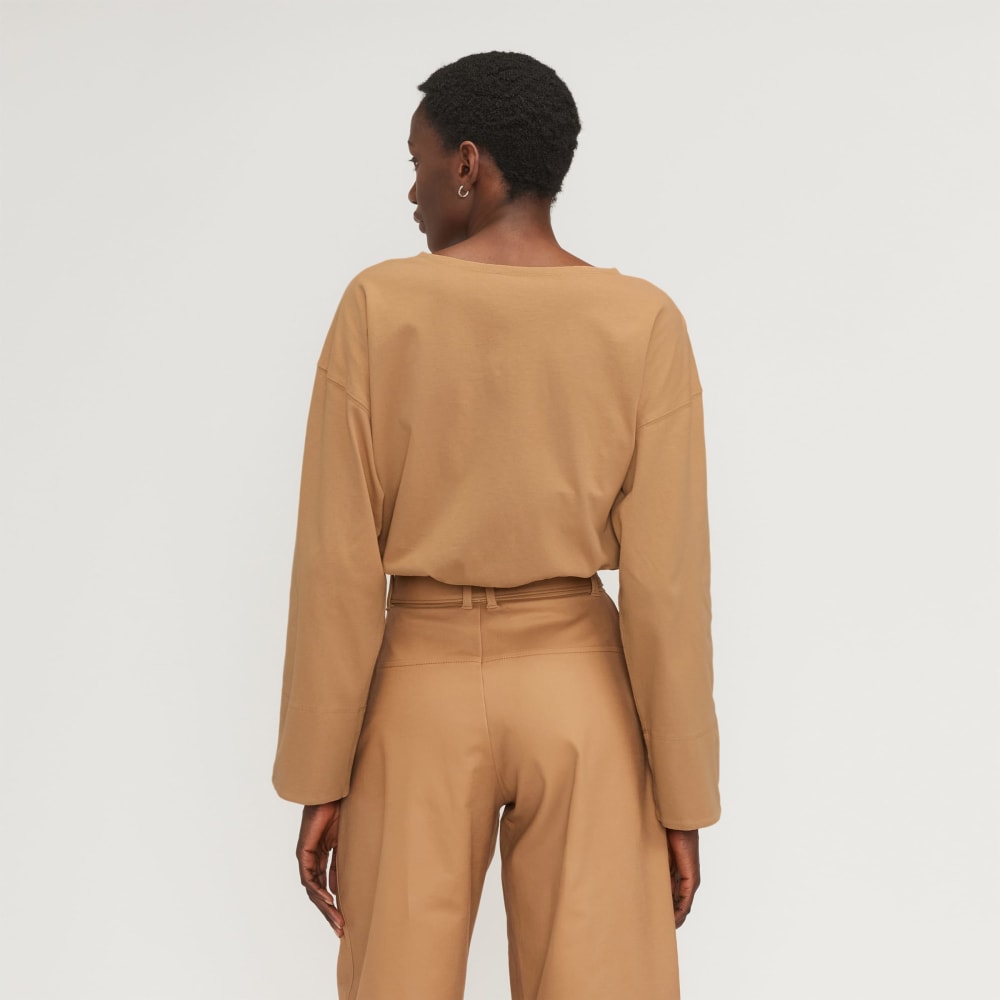 The Premium Weight Oversized Pocket Tee in Caramel — detail view