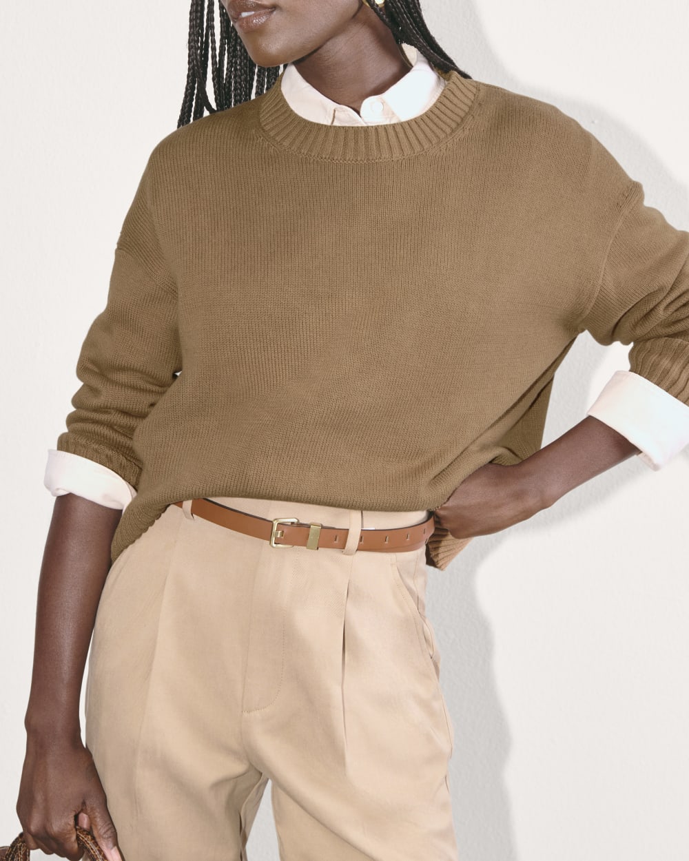 The Boxy Sweater in Everyday Cotton in Toasted Coconut — detail view
