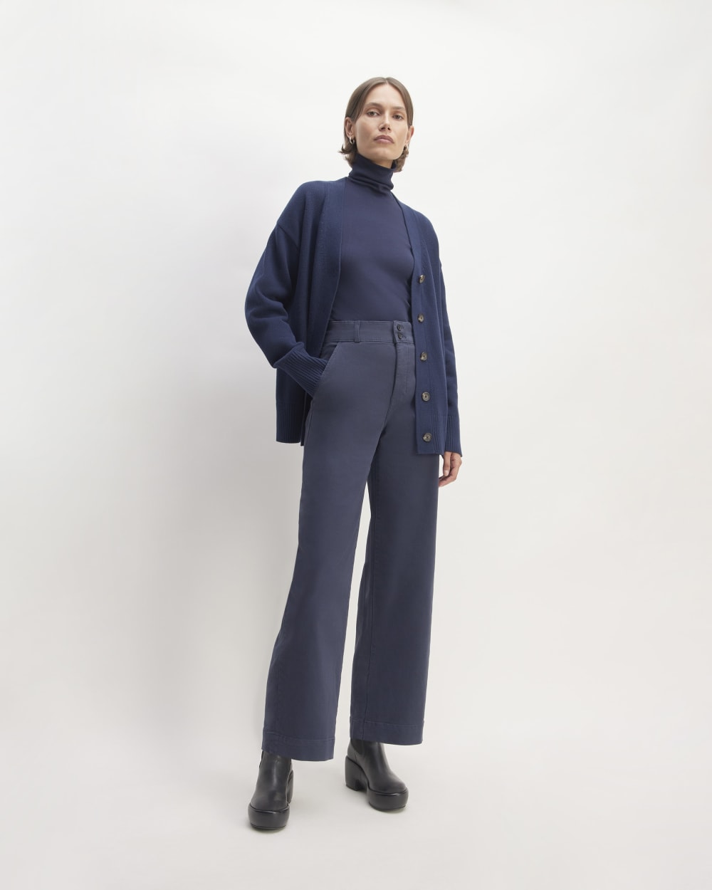 The Organic Cotton Cardigan in Navy — detail view