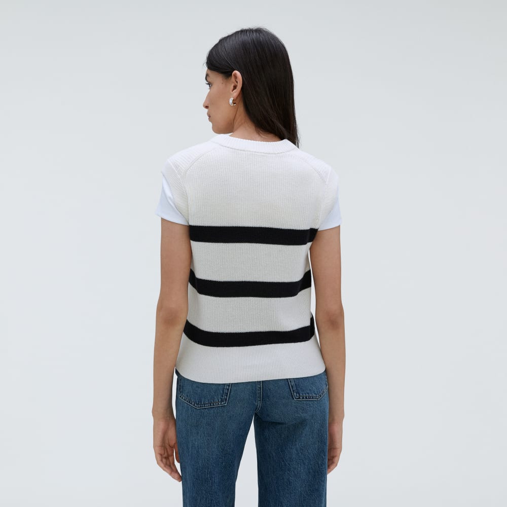 The Cotton Summer Sweater Tank in Canvas / Black — detail view