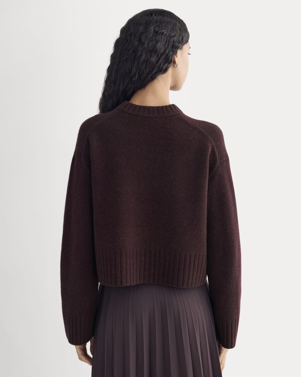 Cropped Boxy Crew in Luxe Merino in Heathered Winetasting — detail view
