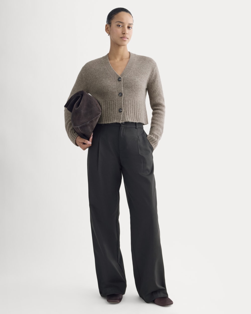 High V Cropped Cardigan in Alpaca in Taupe Melange — detail view