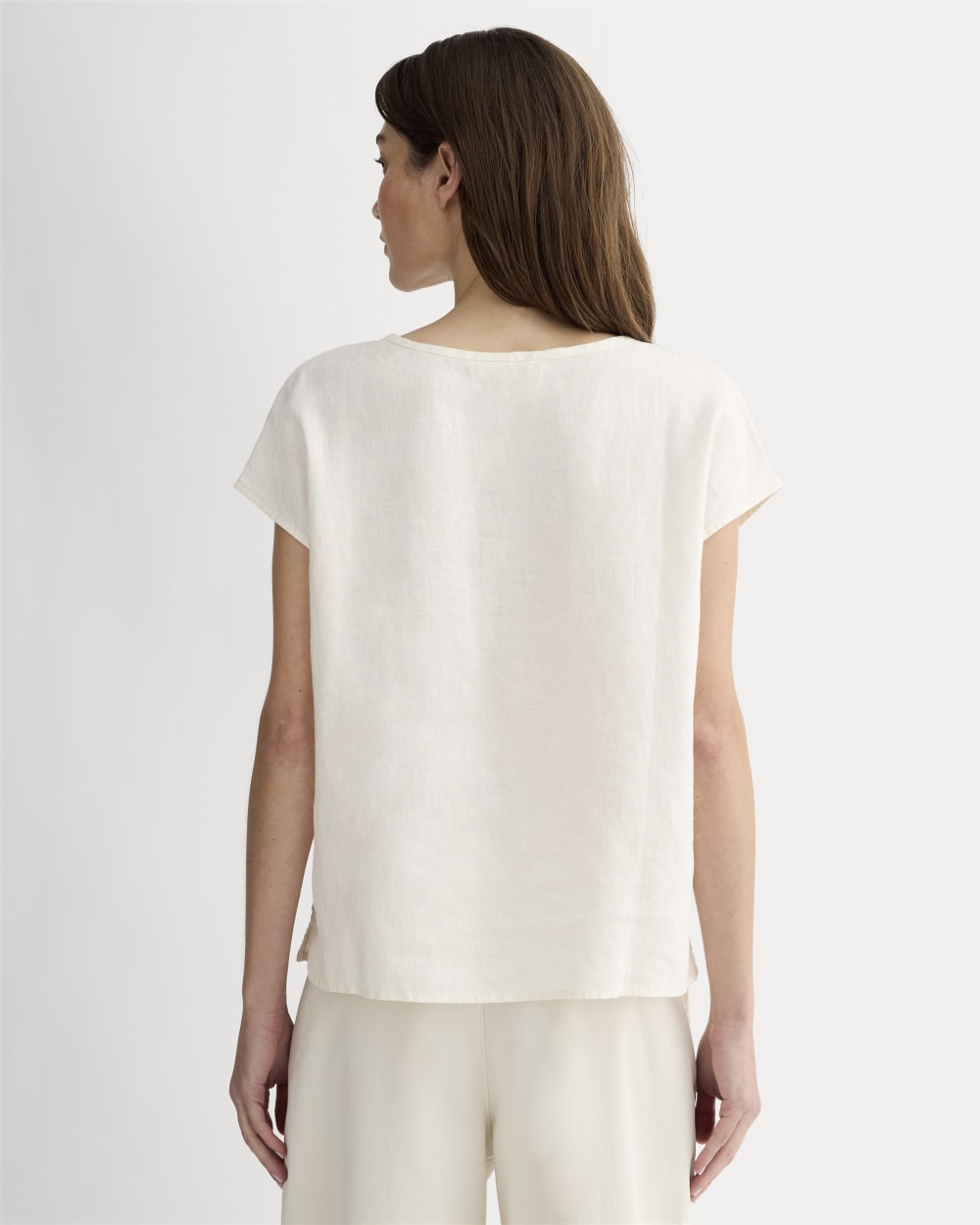 The Muscle Top in Linen in Bone — detail view