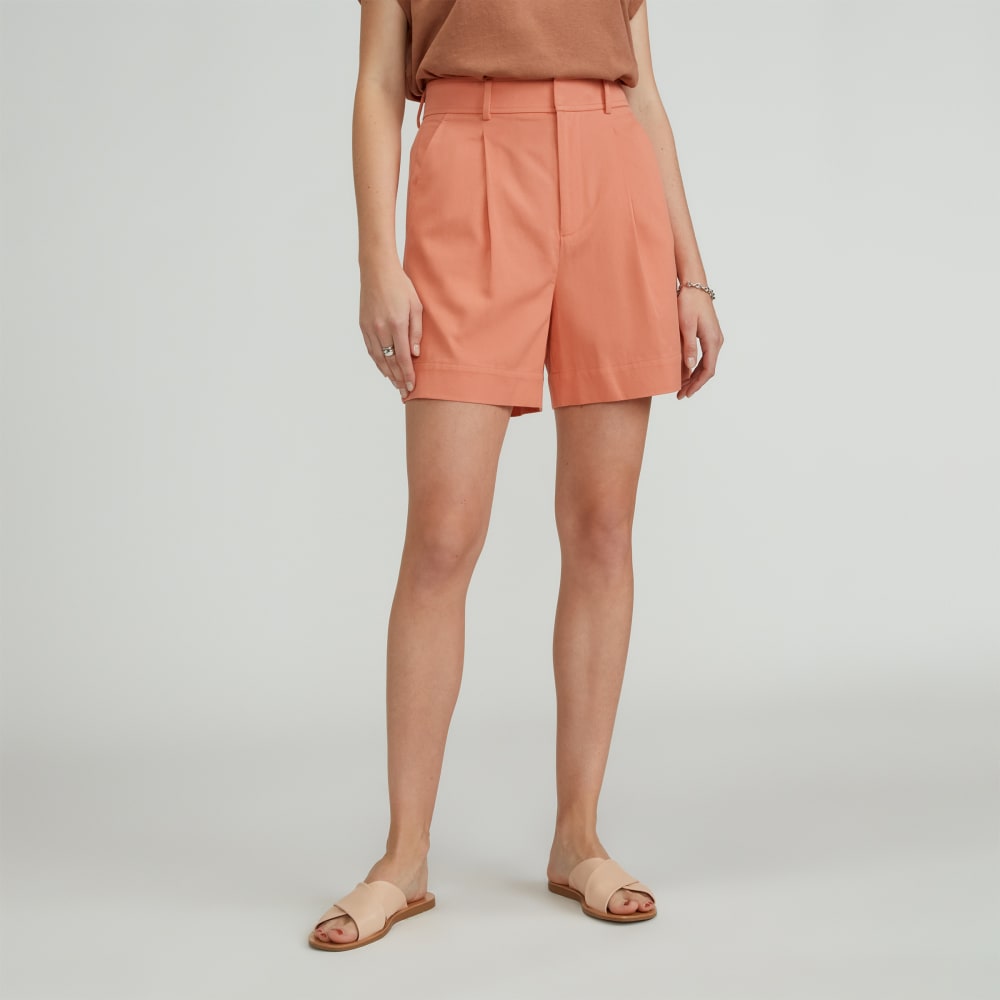 The Draper Short in Buttersmooth in Tawny Pink — detail view