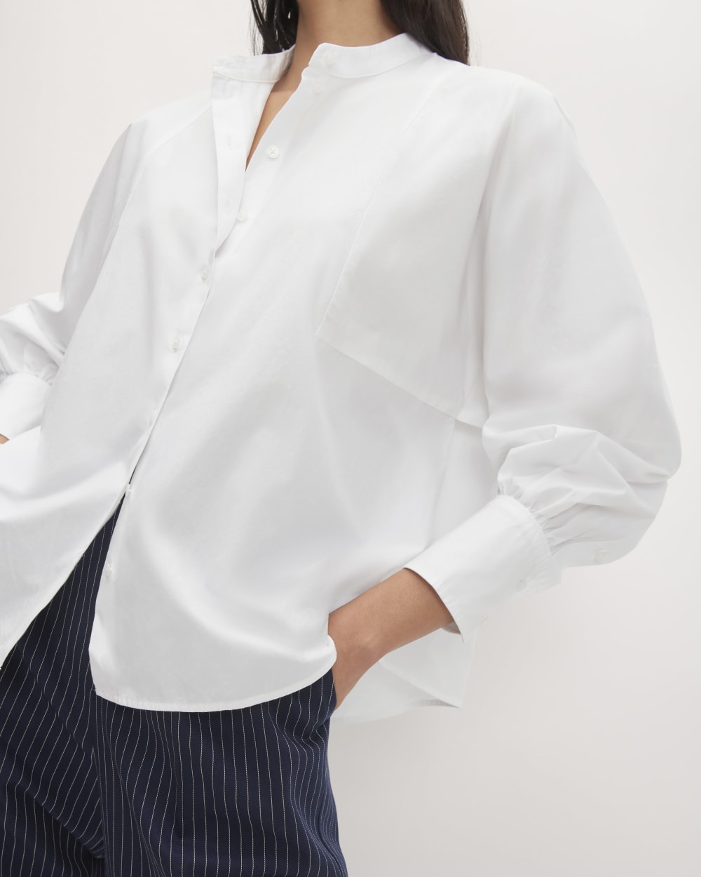 The Oversized Raglan Shirt in White — detail view