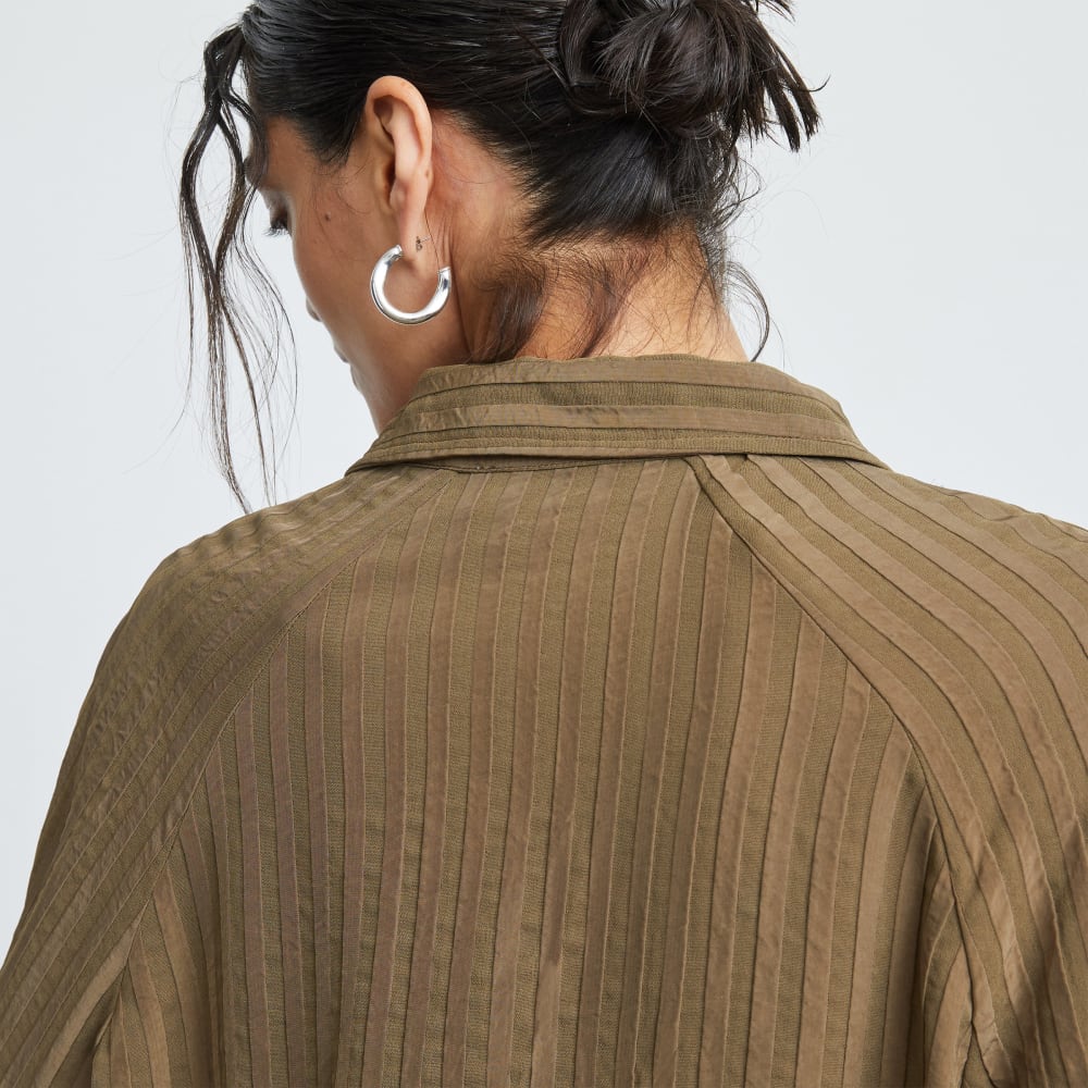 The City Stripe Shirt in Beech — detail view