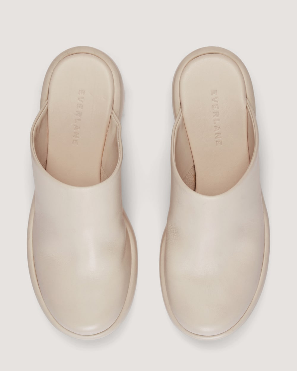 The Puffa Clog in Parchment — detail view
