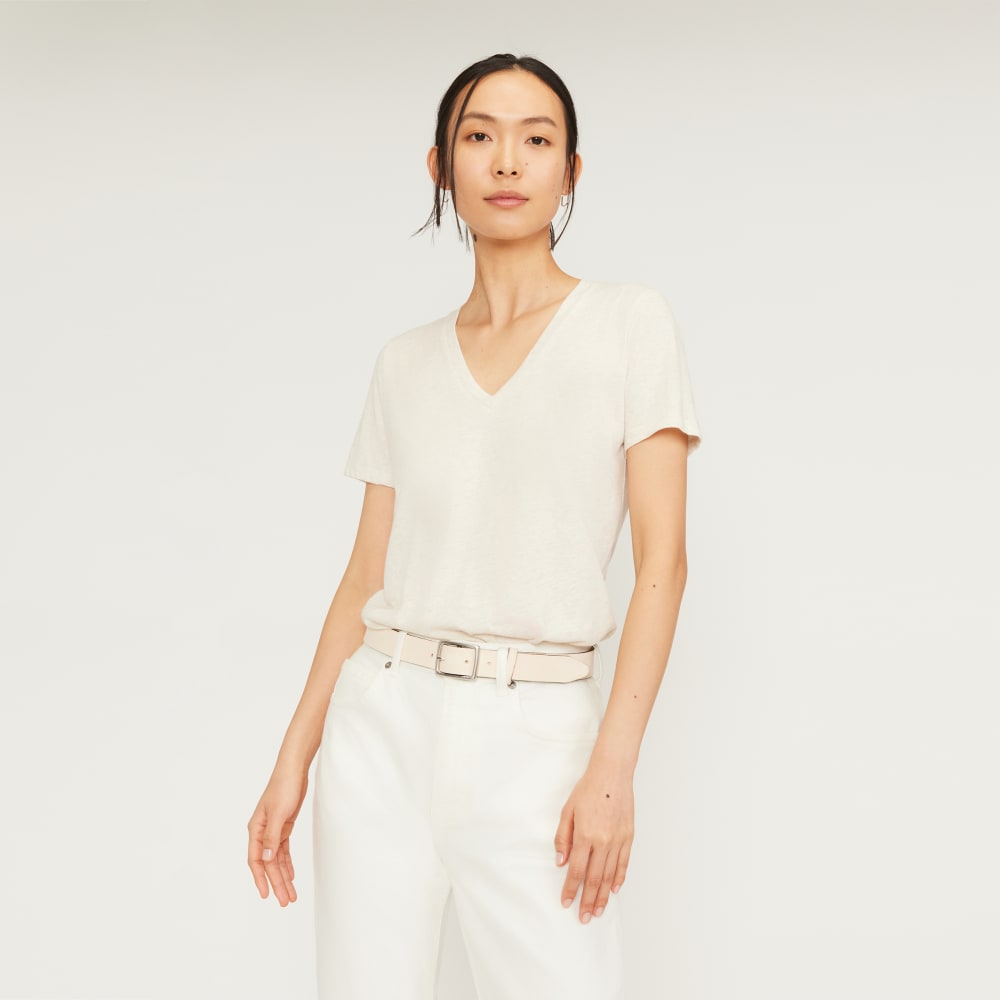 The Organic Cotton V-Neck in Heathered Oat — front view