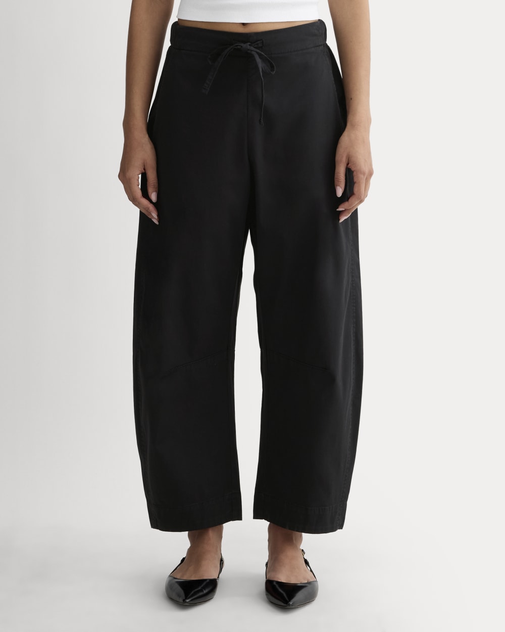 The Easy Barrel Pant in Black — detail view