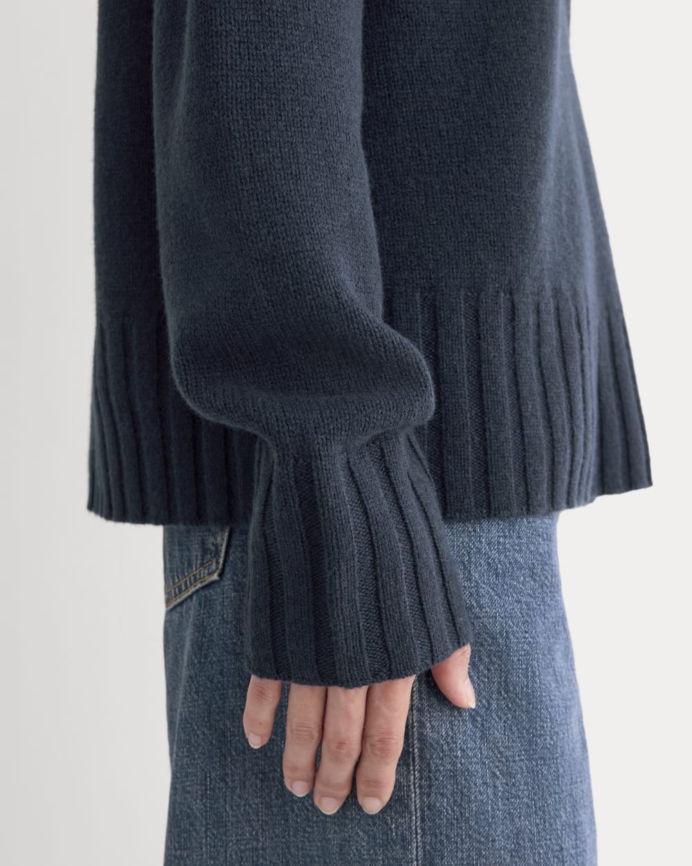 V-Neck Sweater in Extrafine Luxe Merino in Navy — detail view