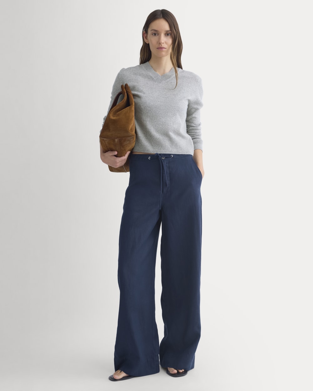 Wide-Leg Drawstring Pant in Linen in Navy — front view
