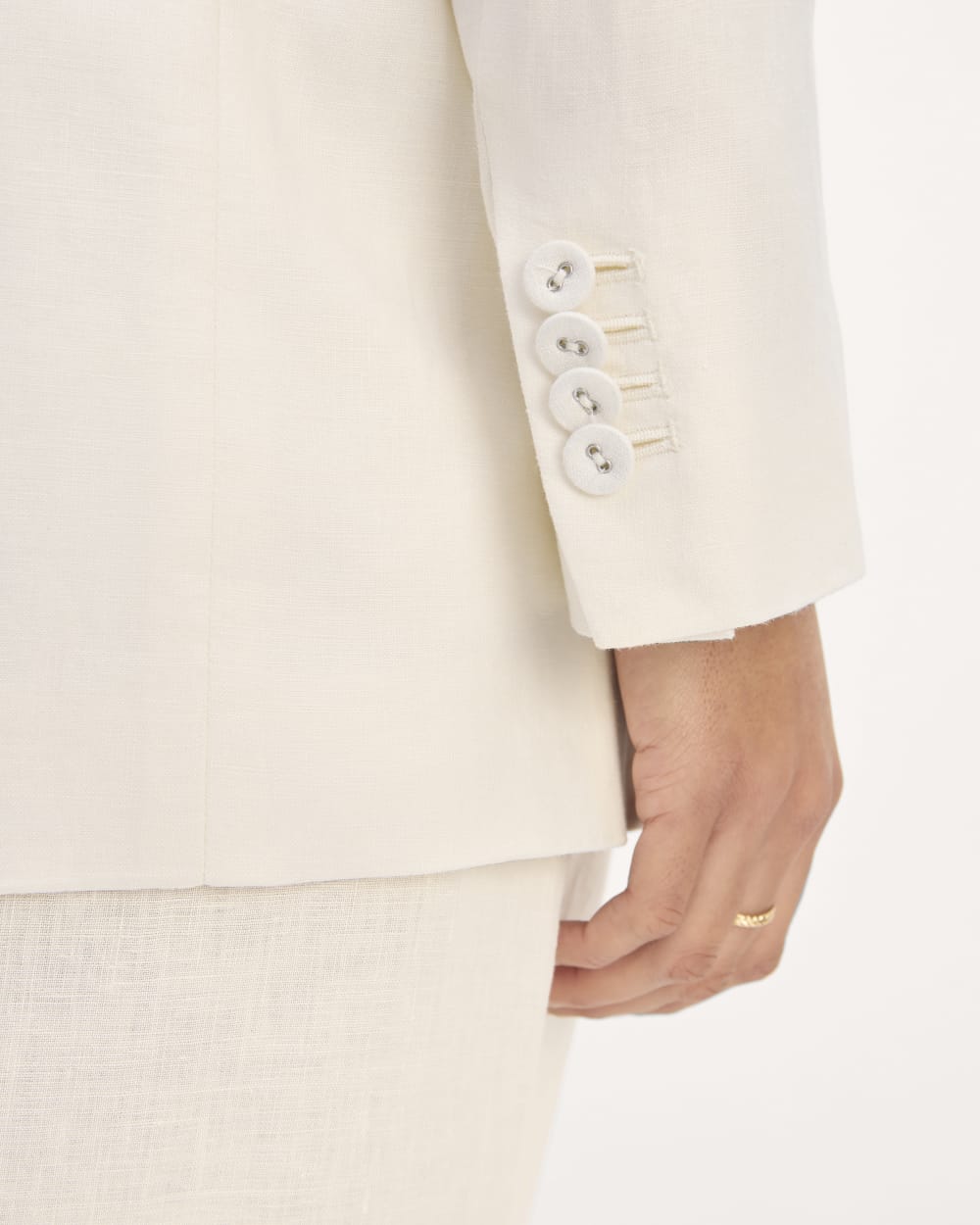 The Oversized Blazer in Linen in Bone — detail view