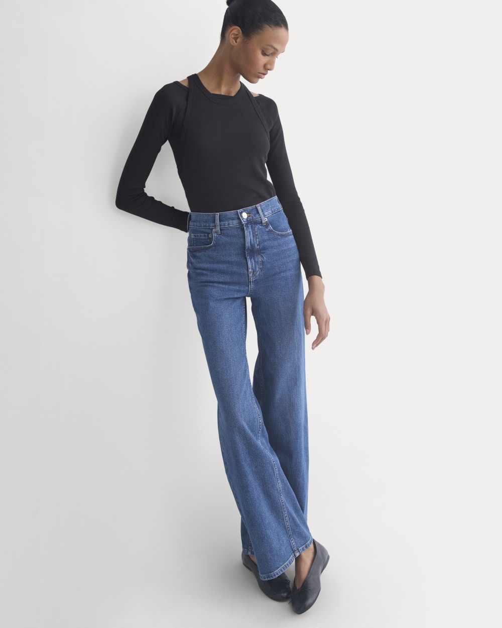 The Way-High® Sailor Jean 2.0 in Medium Indigo — detail view