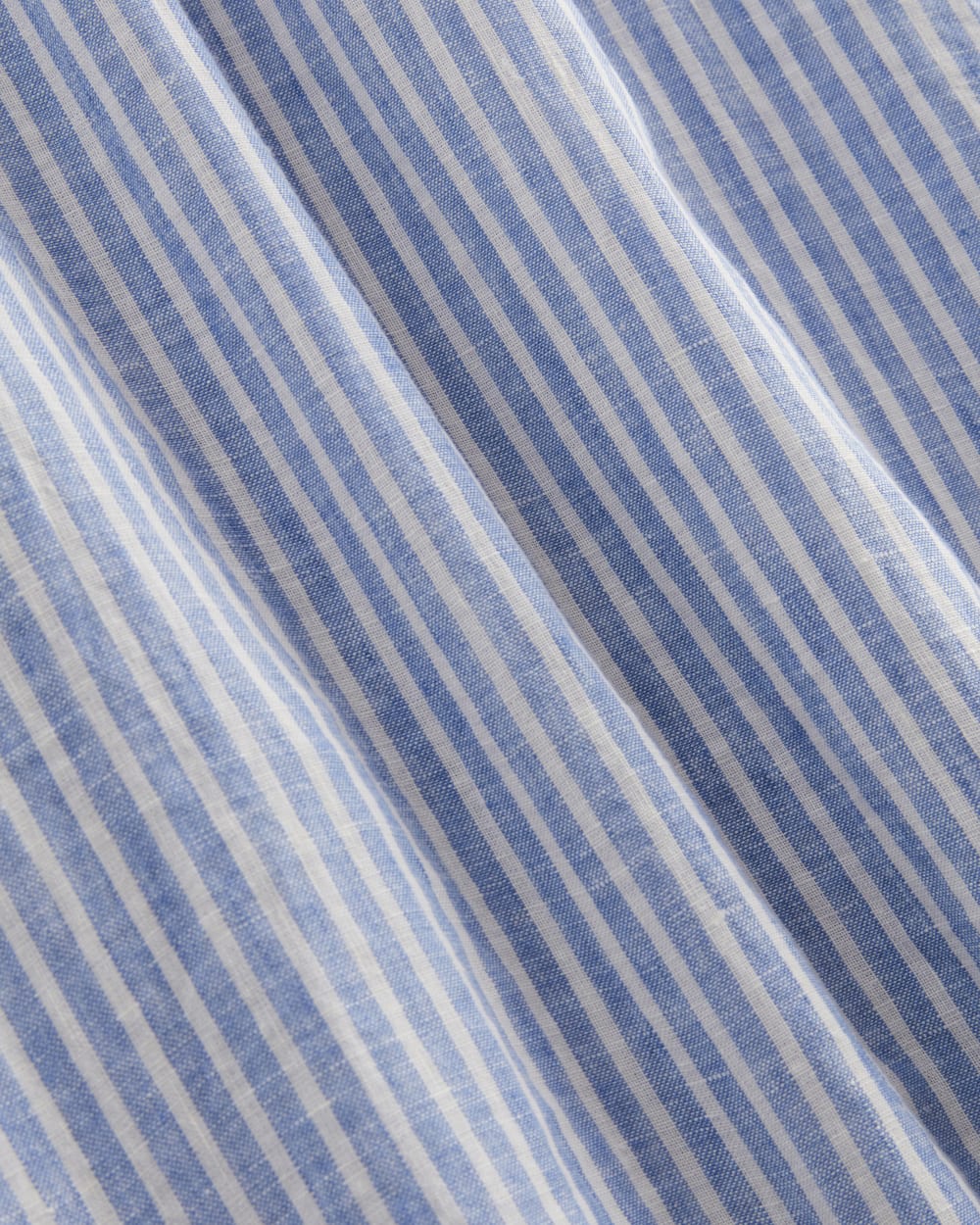 The Craft Dress in Linen in Bluebell / Bone — detail view