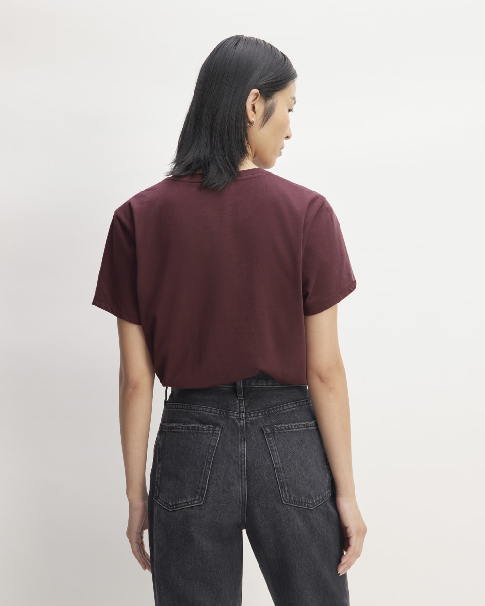 The Box-Cut Tee in Essential Cotton in Burgundy — detail view