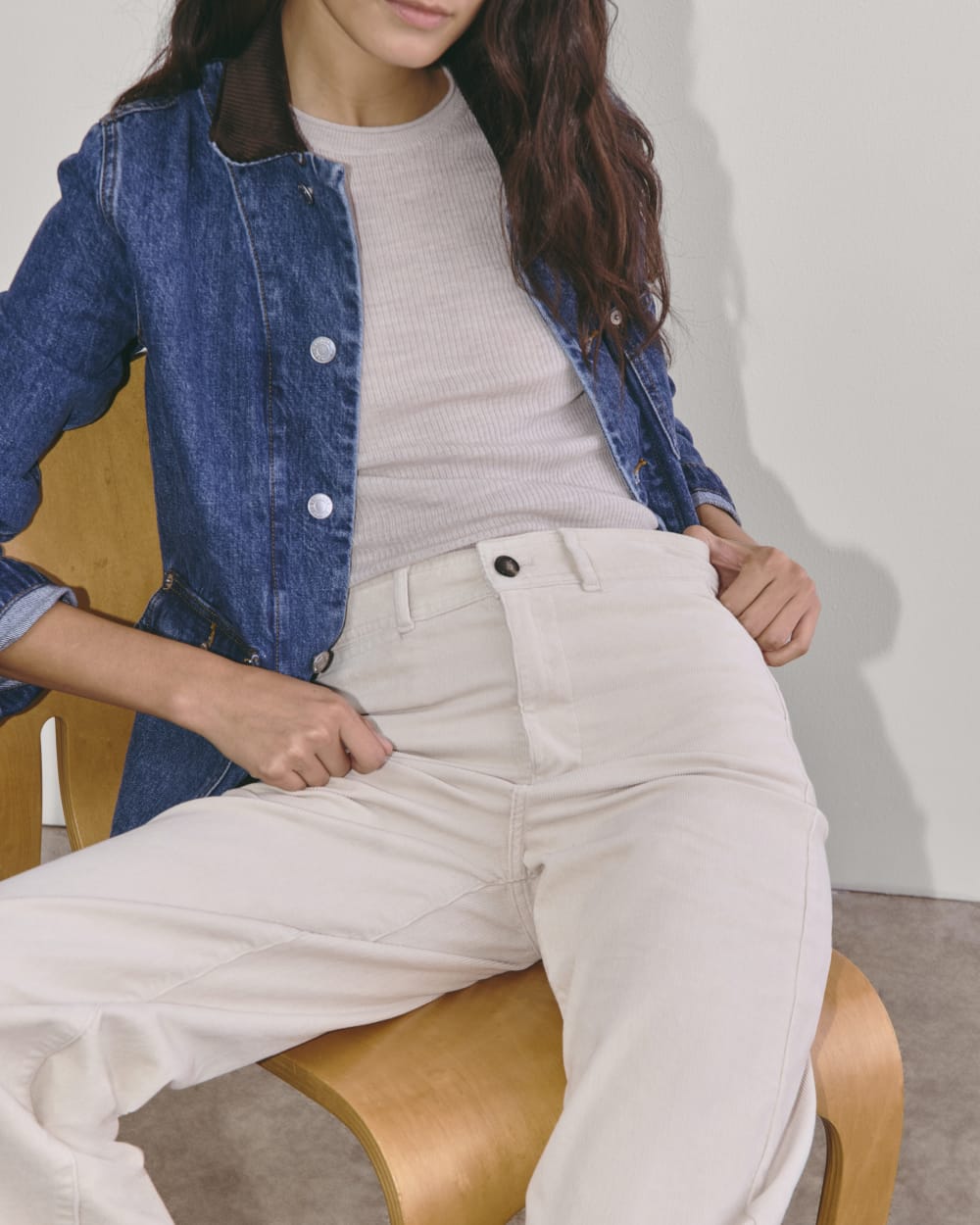 The Sailor Pant in Corduroy in Sandstone — detail view