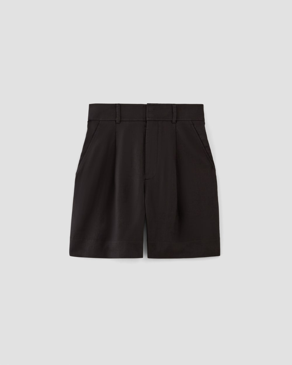 The Linen Way-High® Drape Short in Black — alternate view