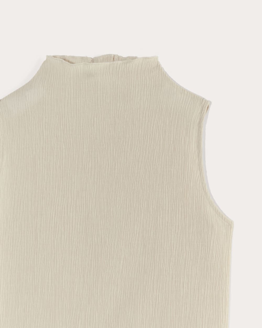 The Crinkle Tank in Sandshell — detail view