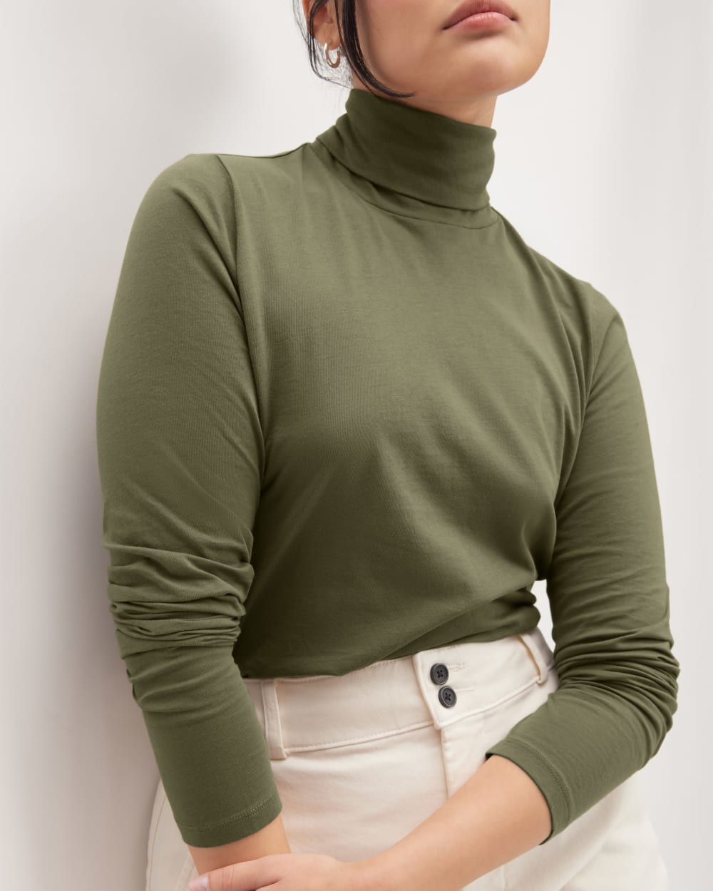 The Organic Cotton Turtleneck in Kalamata — detail view