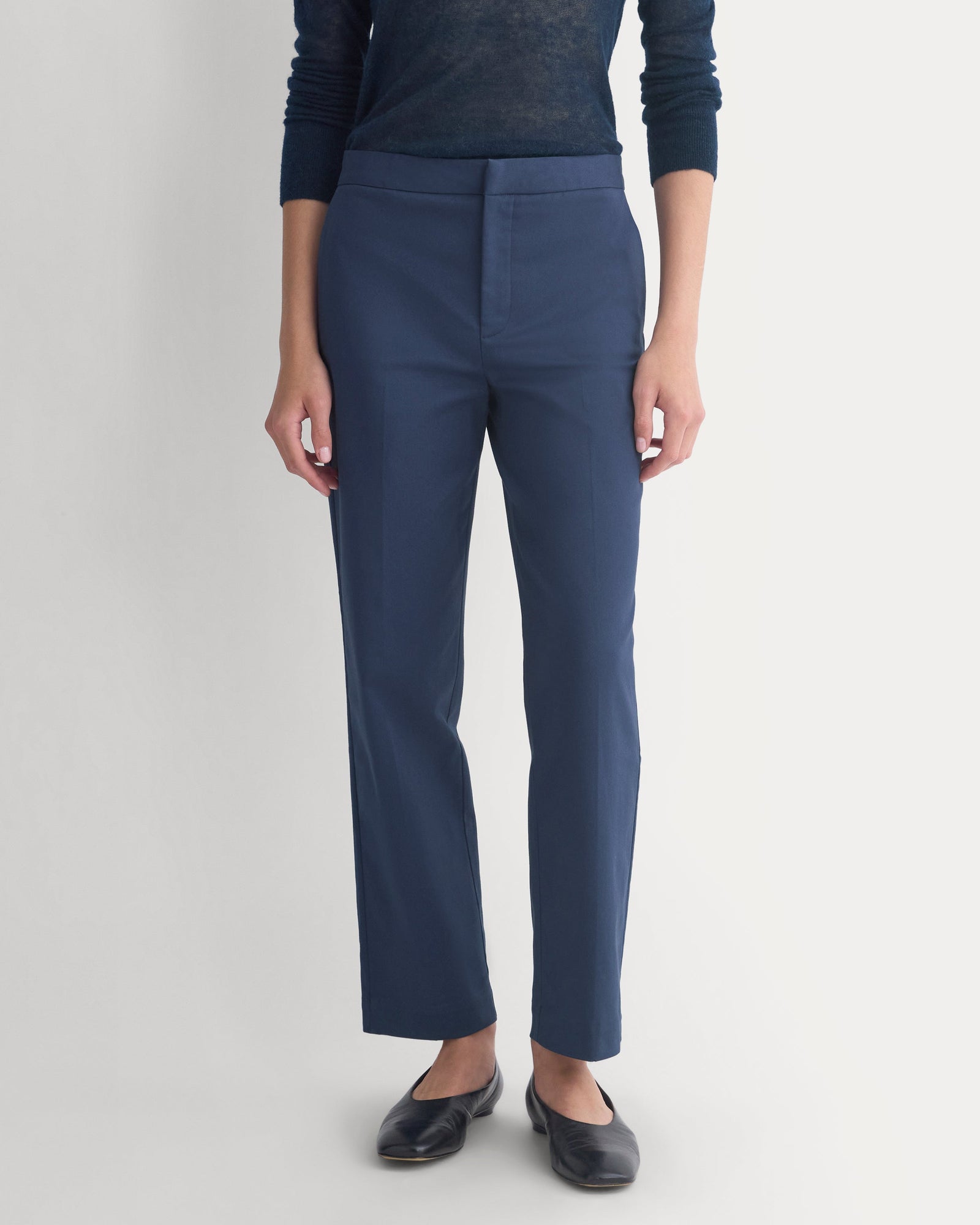 Cigarette Pant in Navy — detail view