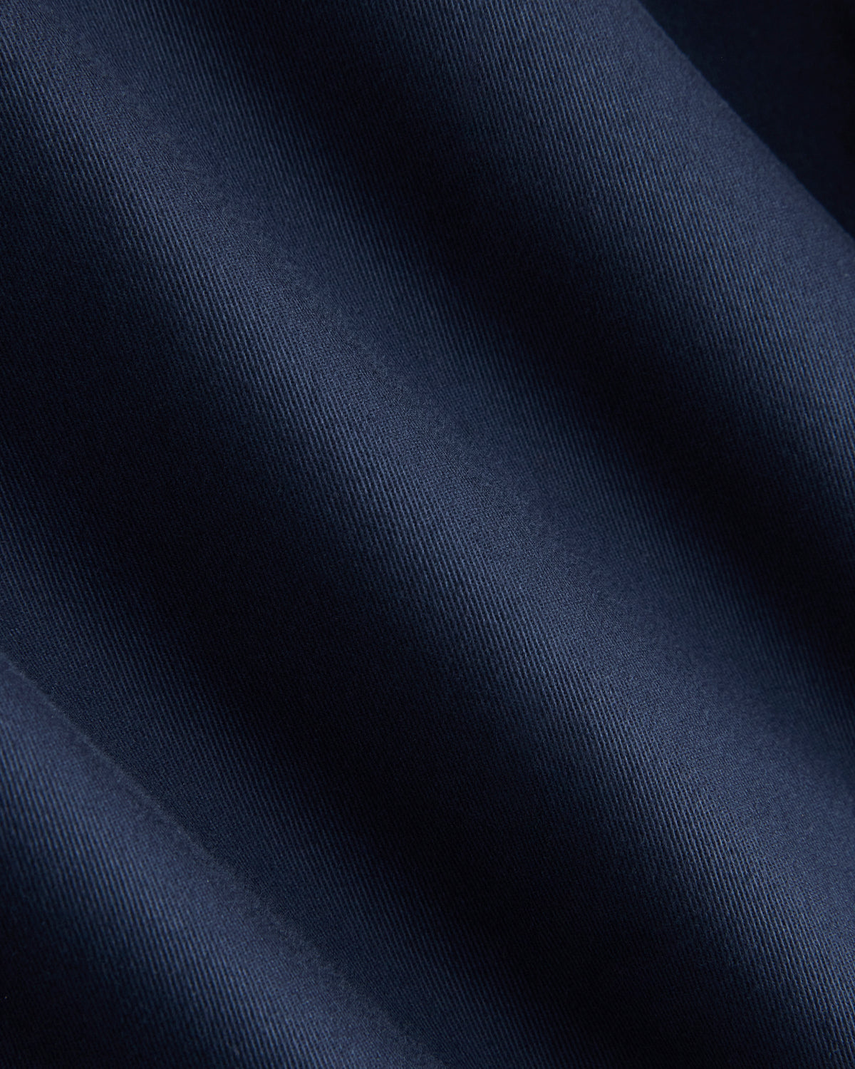 Cigarette Pant in Navy — detail view
