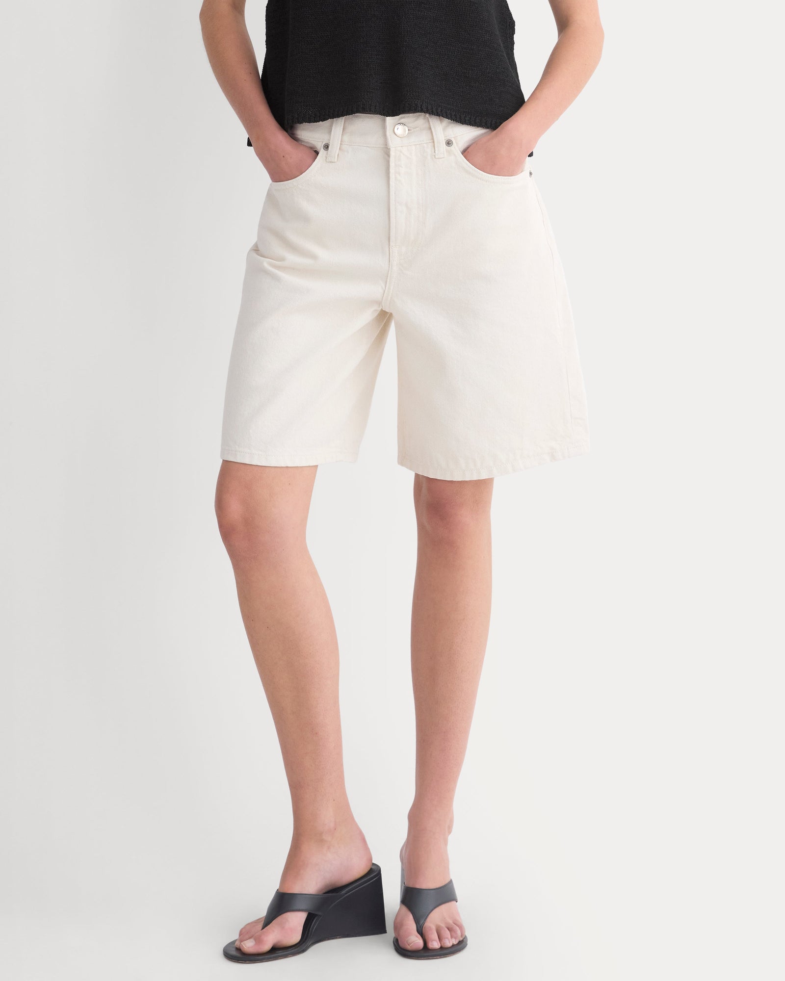 Loose Jean Short in Ecru — detail view