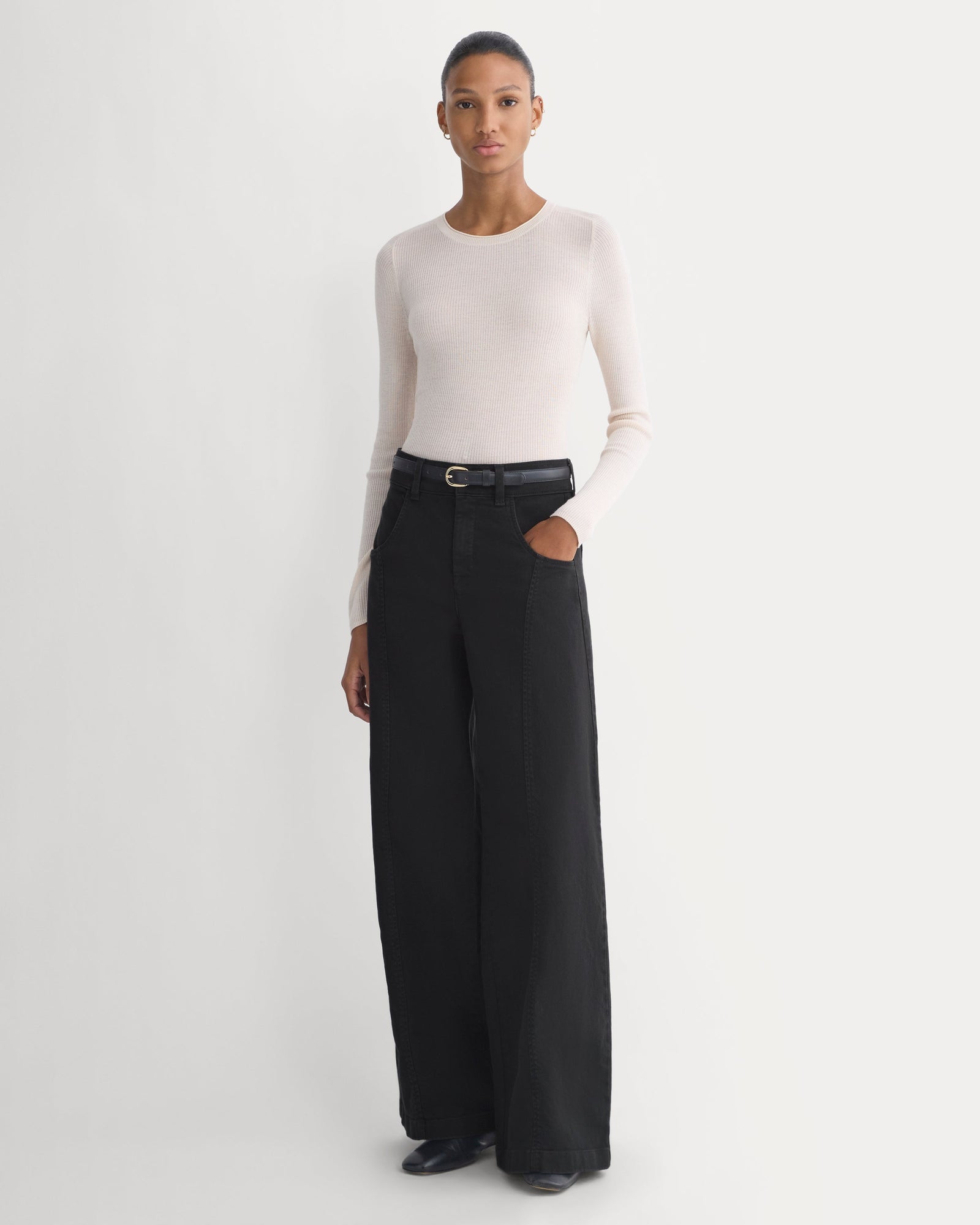 Utility Seamed Wide-Leg Pant in Black — front view