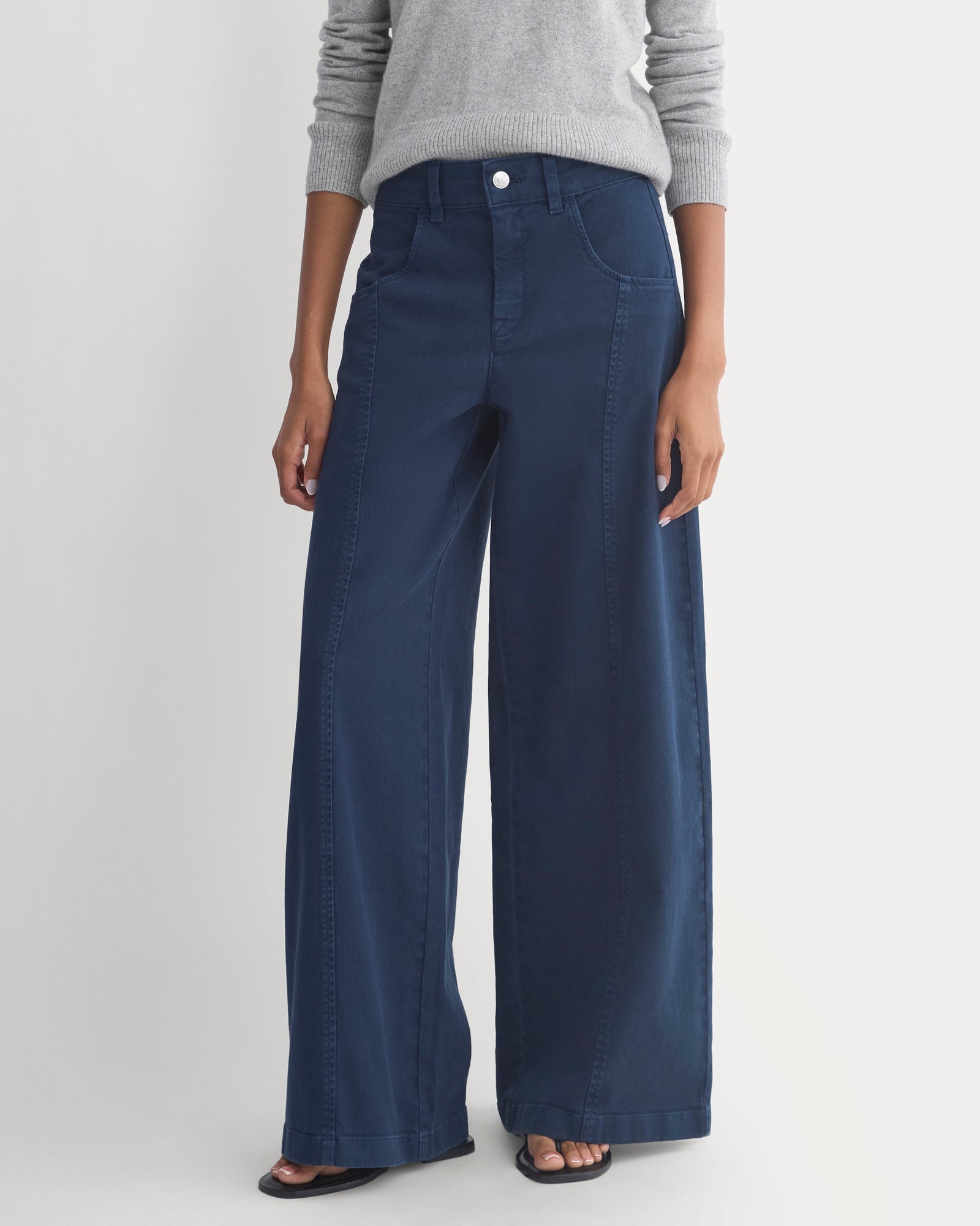 Utility Seamed Wide-Leg Pant in Navy — detail view