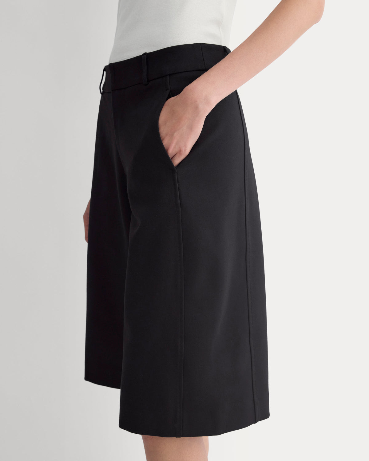 Ponte Bermuda Shorts in Black — detail view